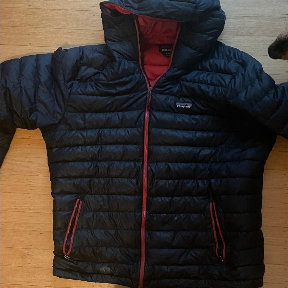 Patagonia Men’s Puffer Jacket - Dark Blue and Red